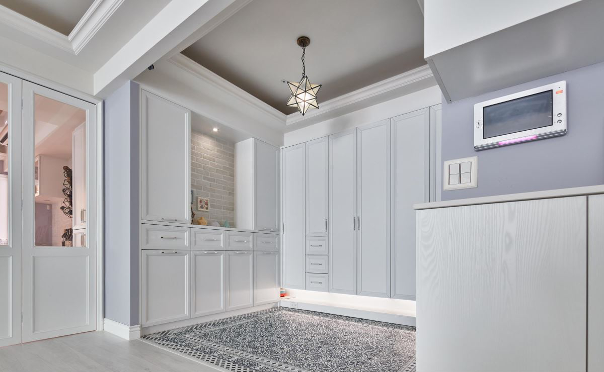 現(xiàn)代美式風格家裝設計室內裝修效果圖-玄關 現(xiàn)代美式風格家裝設計室內裝修效果圖-玄關