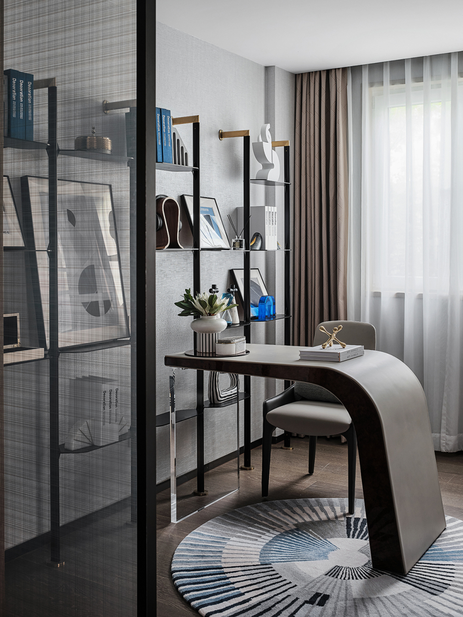 低調奢華輕奢風格室內家裝案例效果圖-書房 低調奢華輕奢風格室內家裝案例效果圖-書房