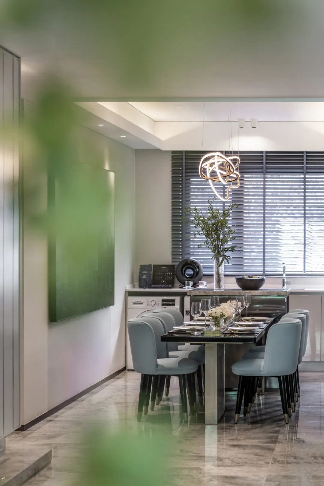 現(xiàn)代簡(jiǎn)約風(fēng)格室內(nèi)設(shè)計(jì)家裝案例-餐廳 現(xiàn)代簡(jiǎn)約風(fēng)格室內(nèi)設(shè)計(jì)家裝案例-餐廳