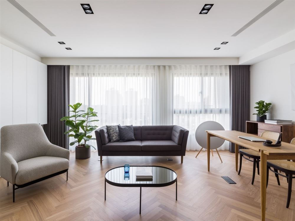 江門市柏麗灣現(xiàn)代簡約風格三居室裝修案例