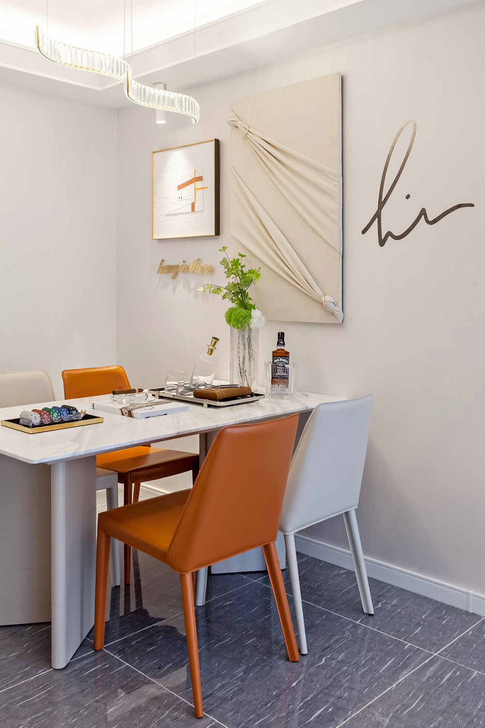 輕奢風格室內家裝案例效果圖-餐廳 輕奢風格室內家裝案例效果圖-餐廳