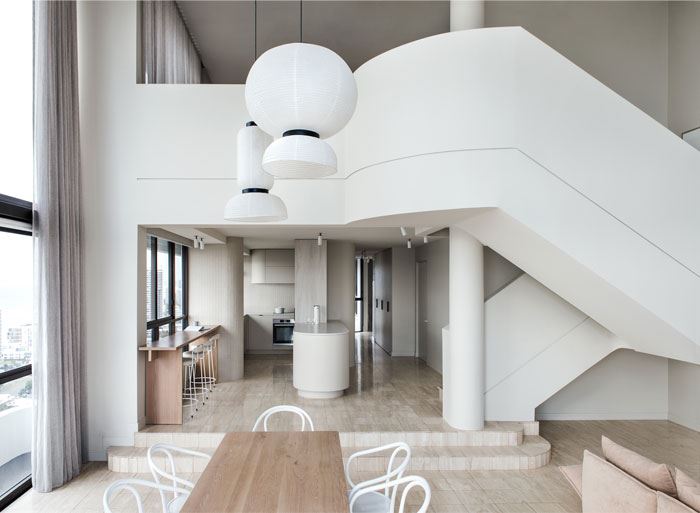 廣州市中山三路小區(qū)北歐風(fēng)格復(fù)式裝修案例