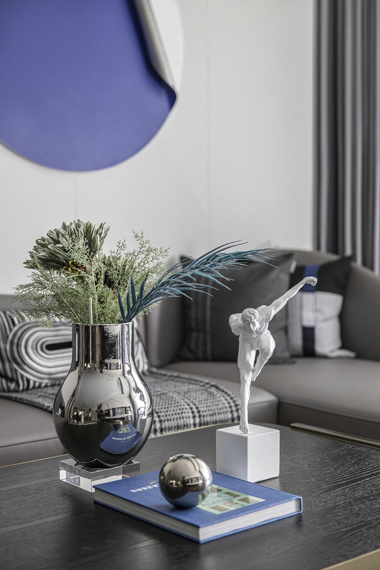 現代摩登風格家裝設計室內裝修效果圖-客廳茶幾 現代摩登風格家裝設計室內裝修效果圖-客廳茶幾