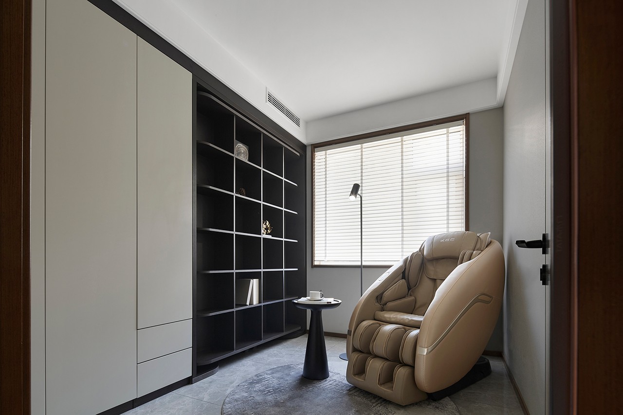 現(xiàn)代新中式風(fēng)格家裝設(shè)計(jì)室內(nèi)裝修效果圖-衣帽間 現(xiàn)代新中式風(fēng)格家裝設(shè)計(jì)室內(nèi)裝修效果圖-衣帽間