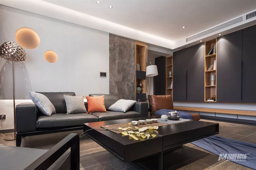 常州市玉蘭廣場春曉苑輕奢風格三居室裝修案例