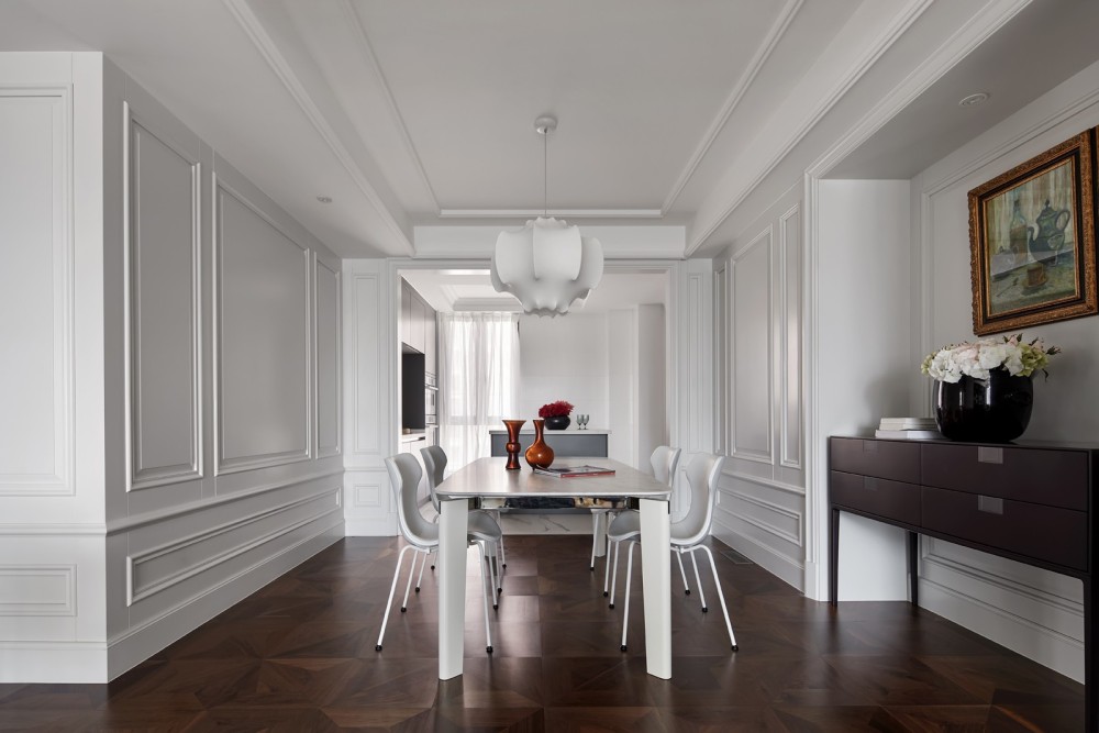 高雅簡歐風(fēng)格室內(nèi)家裝案例效果圖-餐廳 高雅簡歐風(fēng)格室內(nèi)家裝案例效果圖-餐廳