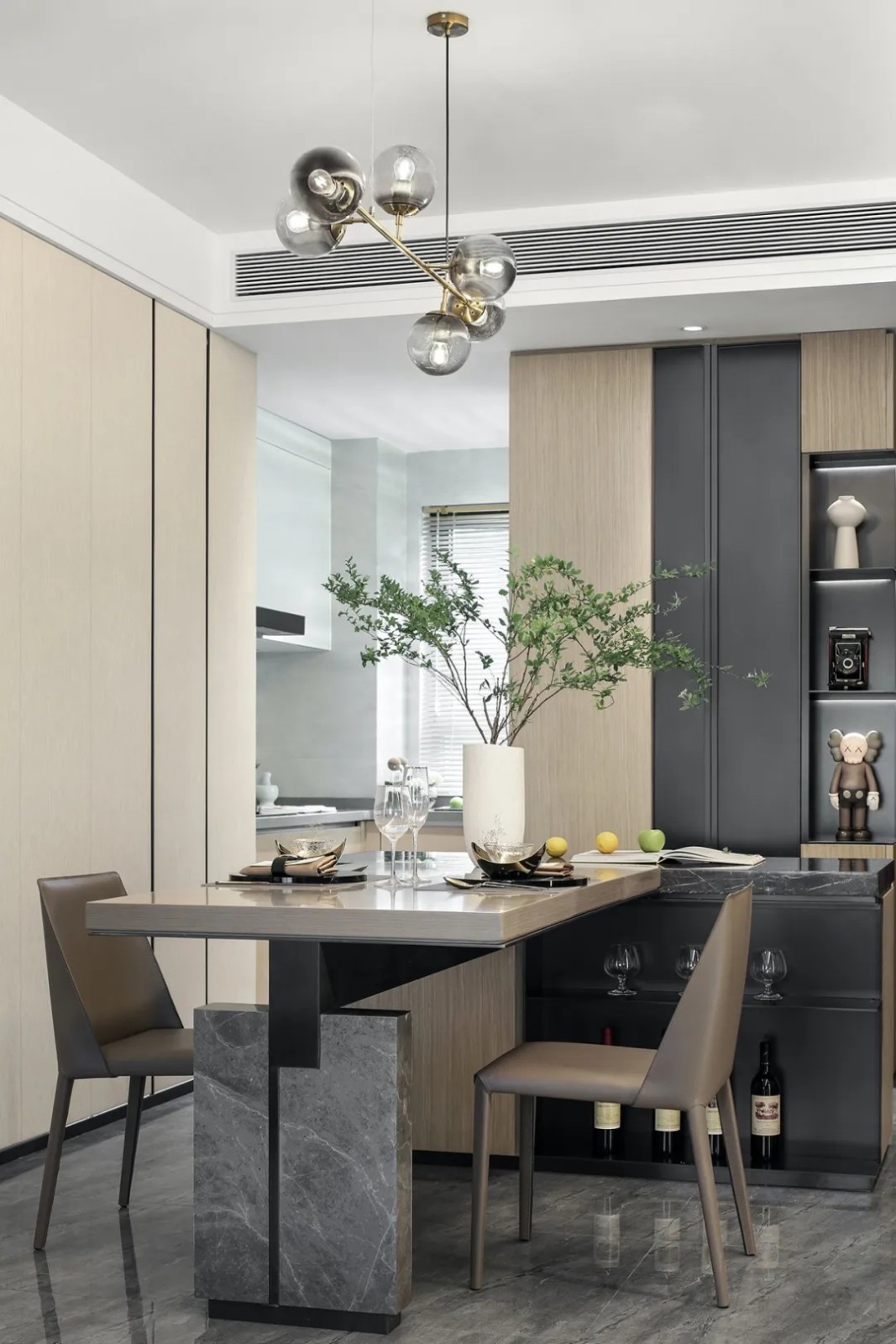 現代輕奢風格家裝設計室內裝修效果圖-餐廳 現代輕奢風格家裝設計室內裝修效果圖-餐廳