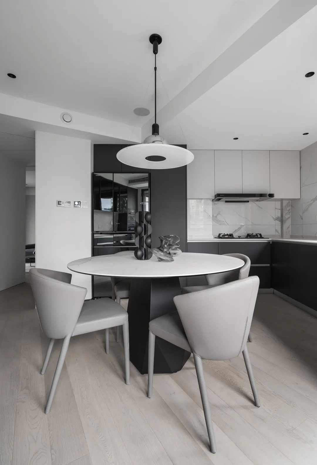 北歐風格家裝設計室內裝修效果圖-餐廳 北歐風格家裝設計室內裝修效果圖-餐廳