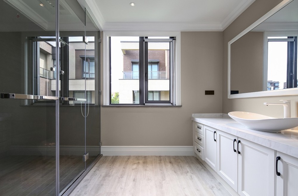 現代美式風格別墅家裝案例效果圖-衛生間 現代美式風格別墅家裝案例效果圖-衛生間