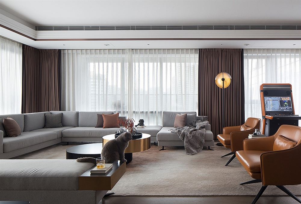 廣州市保利高爾夫郡輕奢風格二居室裝修案例