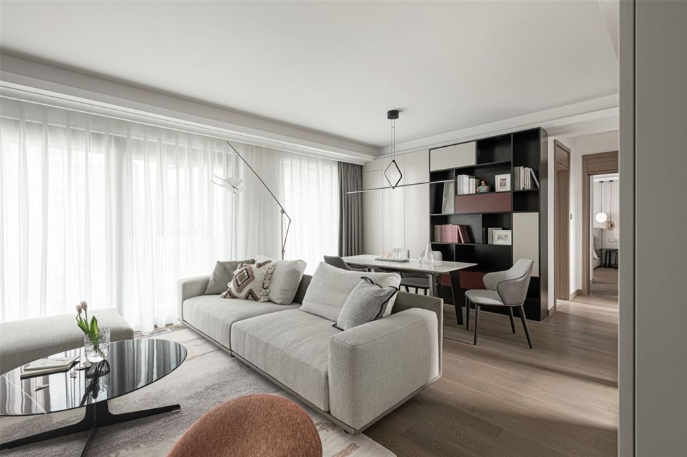 佛山市方直&middot;瓏湖灣現代簡約風格三居室裝修案例