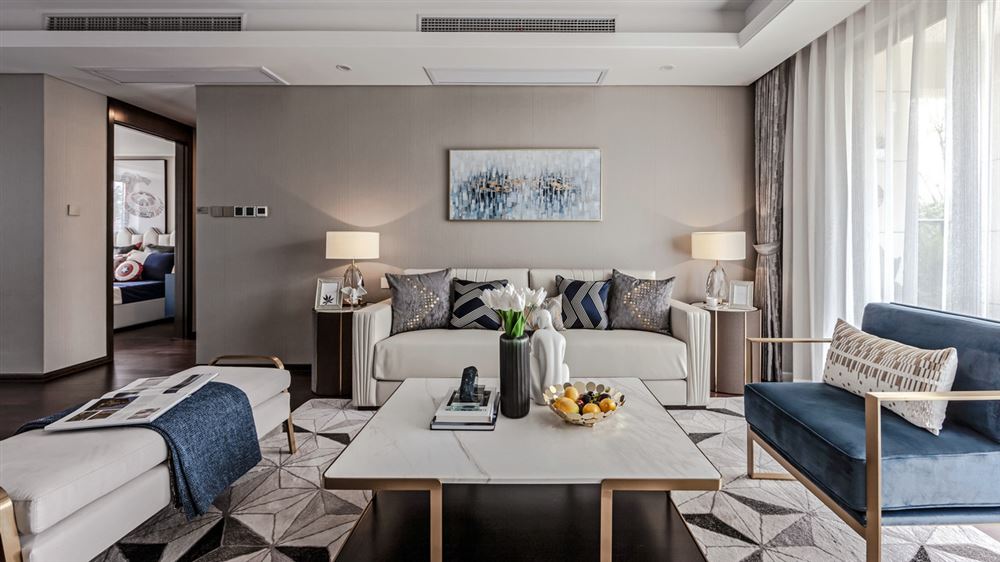 昭通市長城小區輕奢風格三居室裝修案例