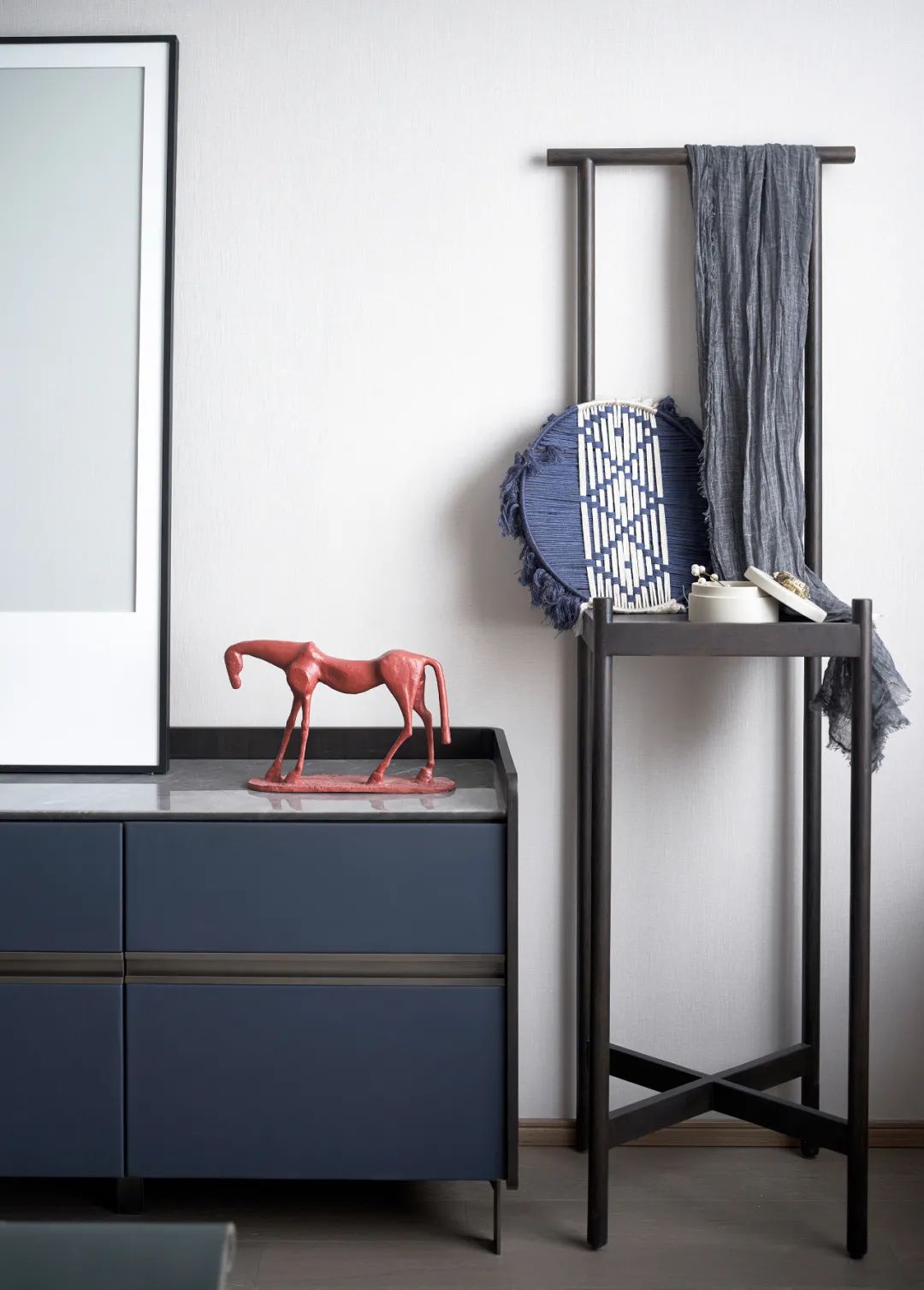 新中式風(fēng)格室內(nèi)設(shè)計家裝案例-邊柜 新中式風(fēng)格室內(nèi)設(shè)計家裝案例-邊柜