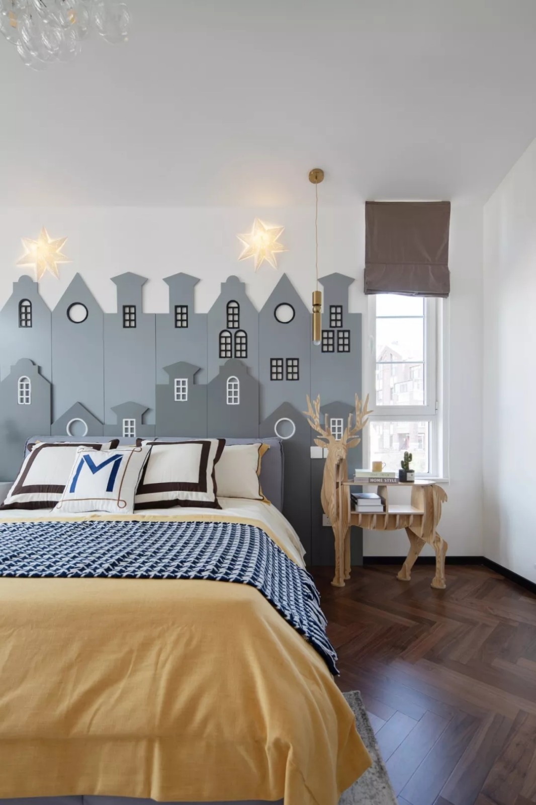 裝修公司輕奢風(fēng)格別墅裝修效果圖-臥室 裝修公司輕奢風(fēng)格別墅裝修效果圖-臥室