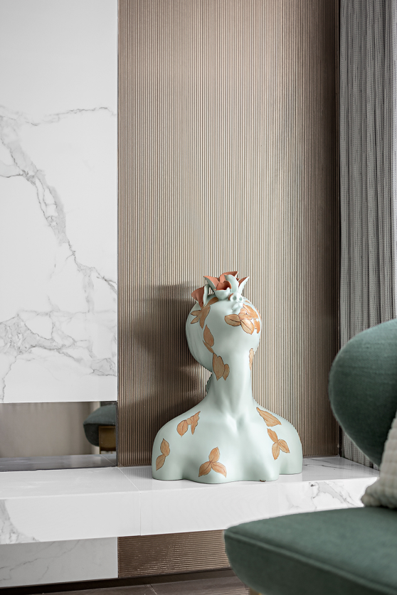 簡歐輕奢風(fēng)格室內(nèi)設(shè)計(jì)家裝案例-客廳裝飾擺件 簡歐輕奢風(fēng)格室內(nèi)設(shè)計(jì)家裝案例-客廳裝飾擺件