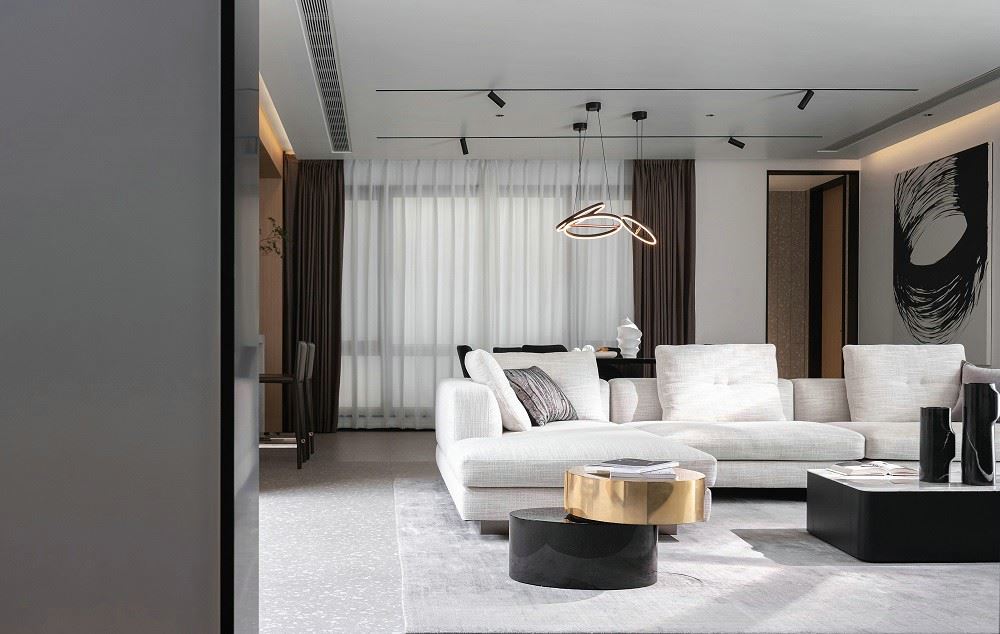 佛山市保利雲(yún)上現(xiàn)代簡約風(fēng)格四居室裝修案例