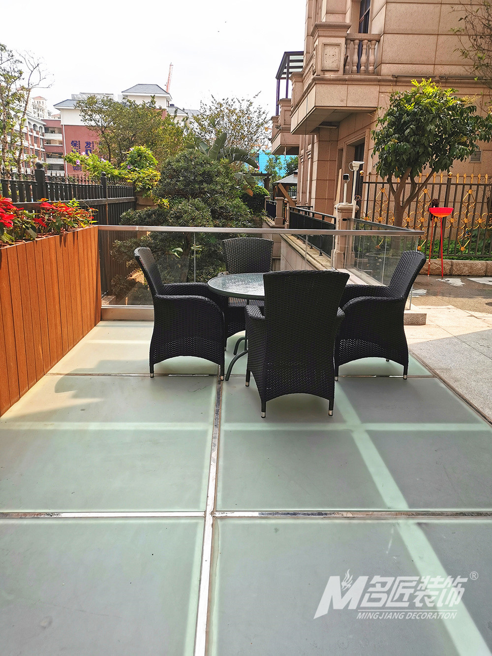 歐式別墅裝修設計-別墅陽臺 歐式別墅裝修設計-別墅陽臺