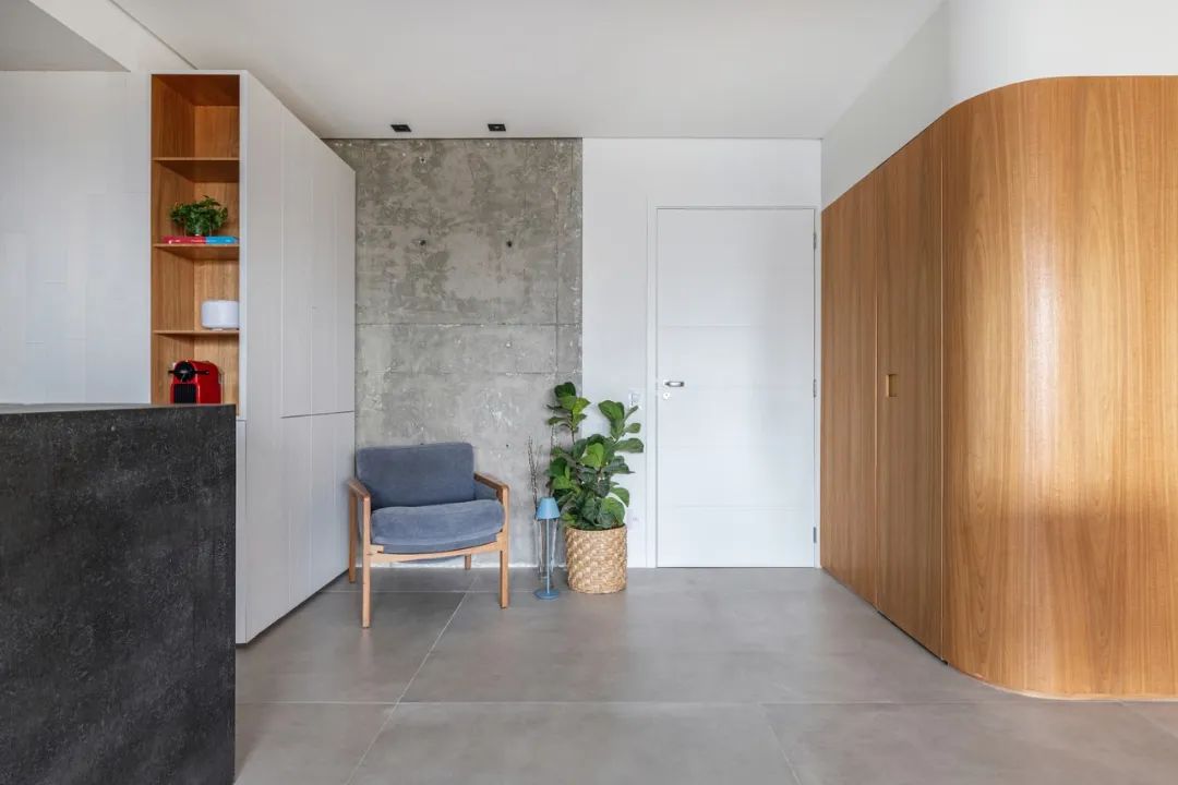 裝修案例簡(jiǎn)約風(fēng)格室內(nèi)裝修效果圖-玄關(guān) 裝修案例簡(jiǎn)約風(fēng)格室內(nèi)裝修效果圖-玄關(guān)