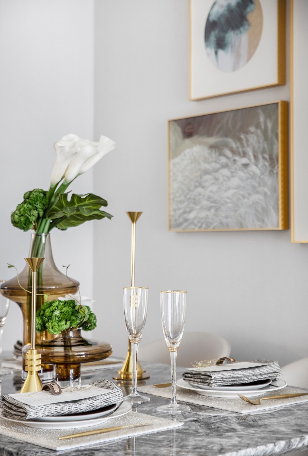 現代輕奢風格室內家裝案例效果圖-餐廳餐桌 現代輕奢風格室內家裝案例效果圖-餐廳餐桌