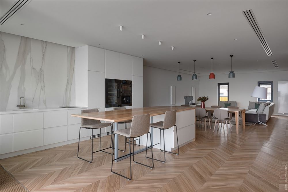 江門市碧華園現代簡約風格三居室裝修案例