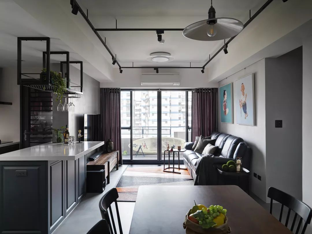 現(xiàn)代工業(yè)風風格家裝設計室內裝修效果圖-客餐廳 現(xiàn)代工業(yè)風風格家裝設計室內裝修效果圖-客餐廳