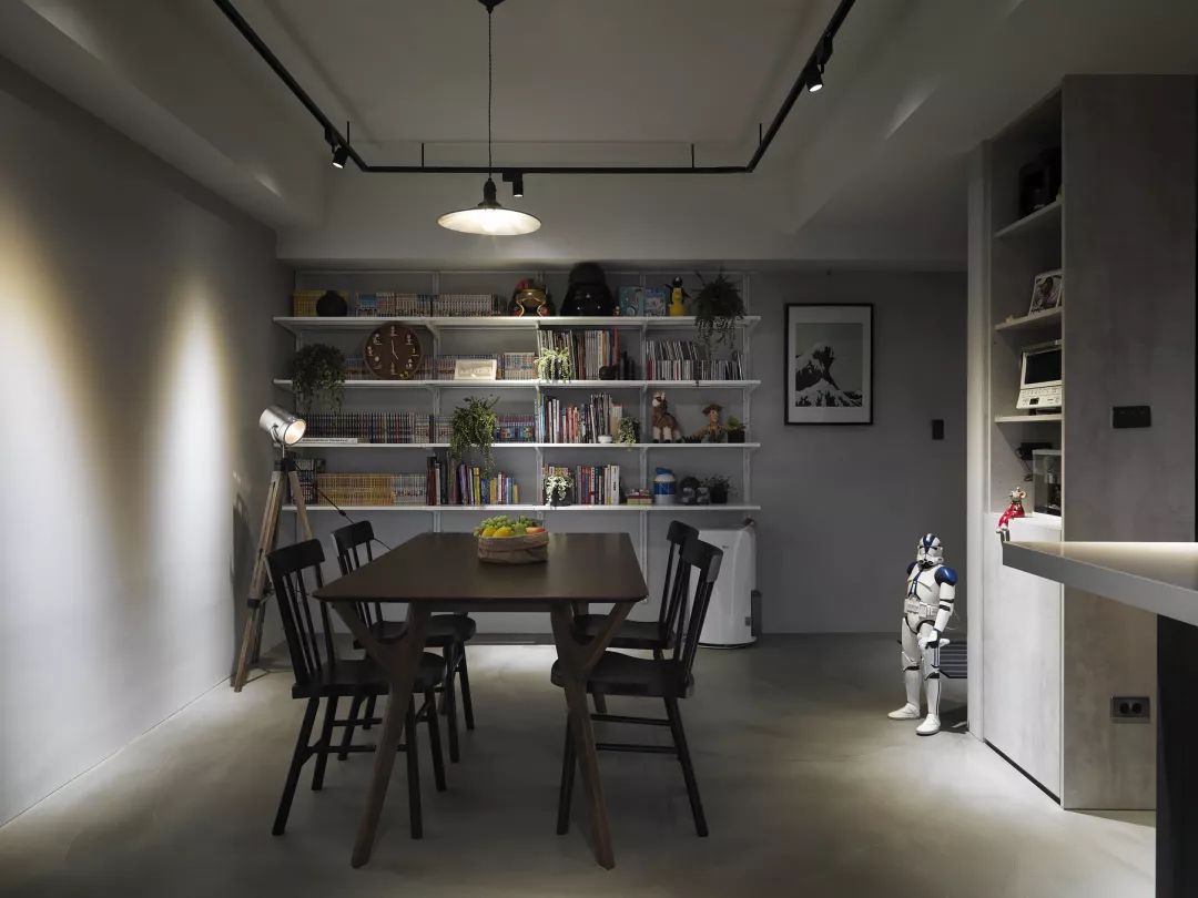 現(xiàn)代工業(yè)風風格家裝設計室內裝修效果圖-餐廳餐邊柜 現(xiàn)代工業(yè)風風格家裝設計室內裝修效果圖-餐廳餐邊柜