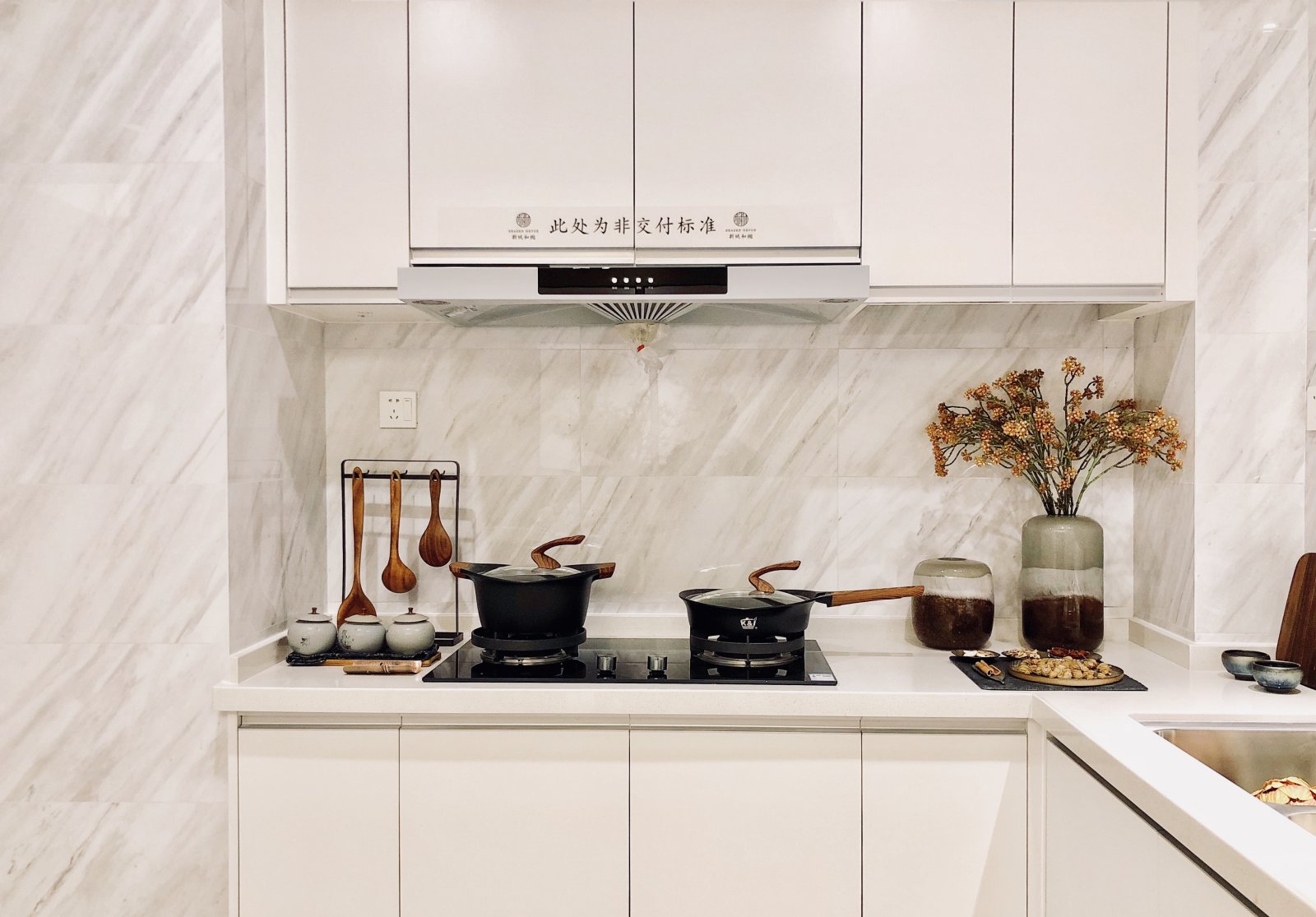 裝修案例新中式風格室內裝修效果圖-廚房 裝修案例新中式風格室內裝修效果圖-廚房