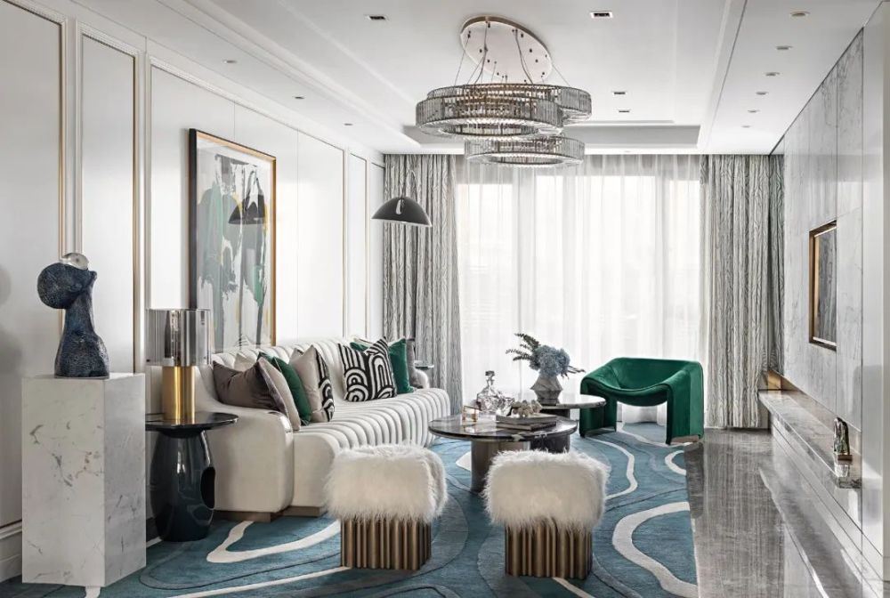 楚雄彝族自治州逸景華都輕奢風格別墅裝修案例