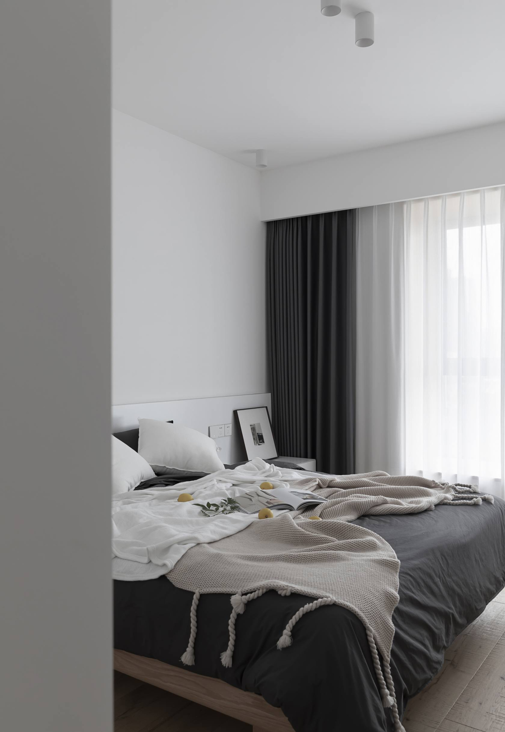 現(xiàn)代簡(jiǎn)約風(fēng)格室內(nèi)家裝案例效果圖-臥室 現(xiàn)代簡(jiǎn)約風(fēng)格室內(nèi)家裝案例效果圖-臥室