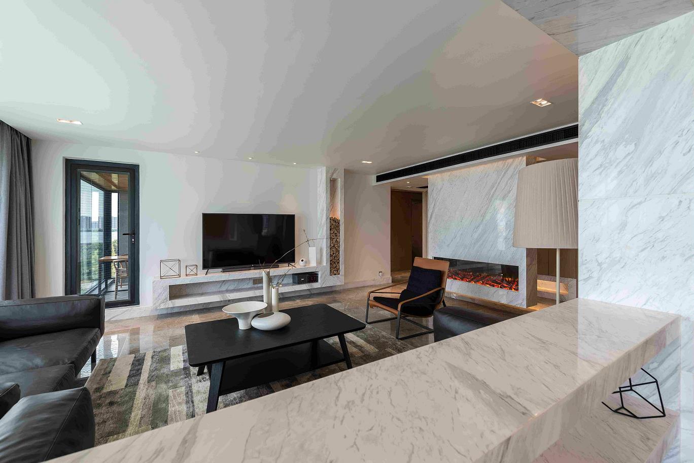 廣州市黃埔花園現代簡約風格三居室裝修案例