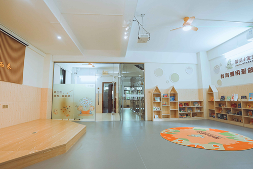 海口市碧桂園劍橋郡其他辦公空間裝修案例